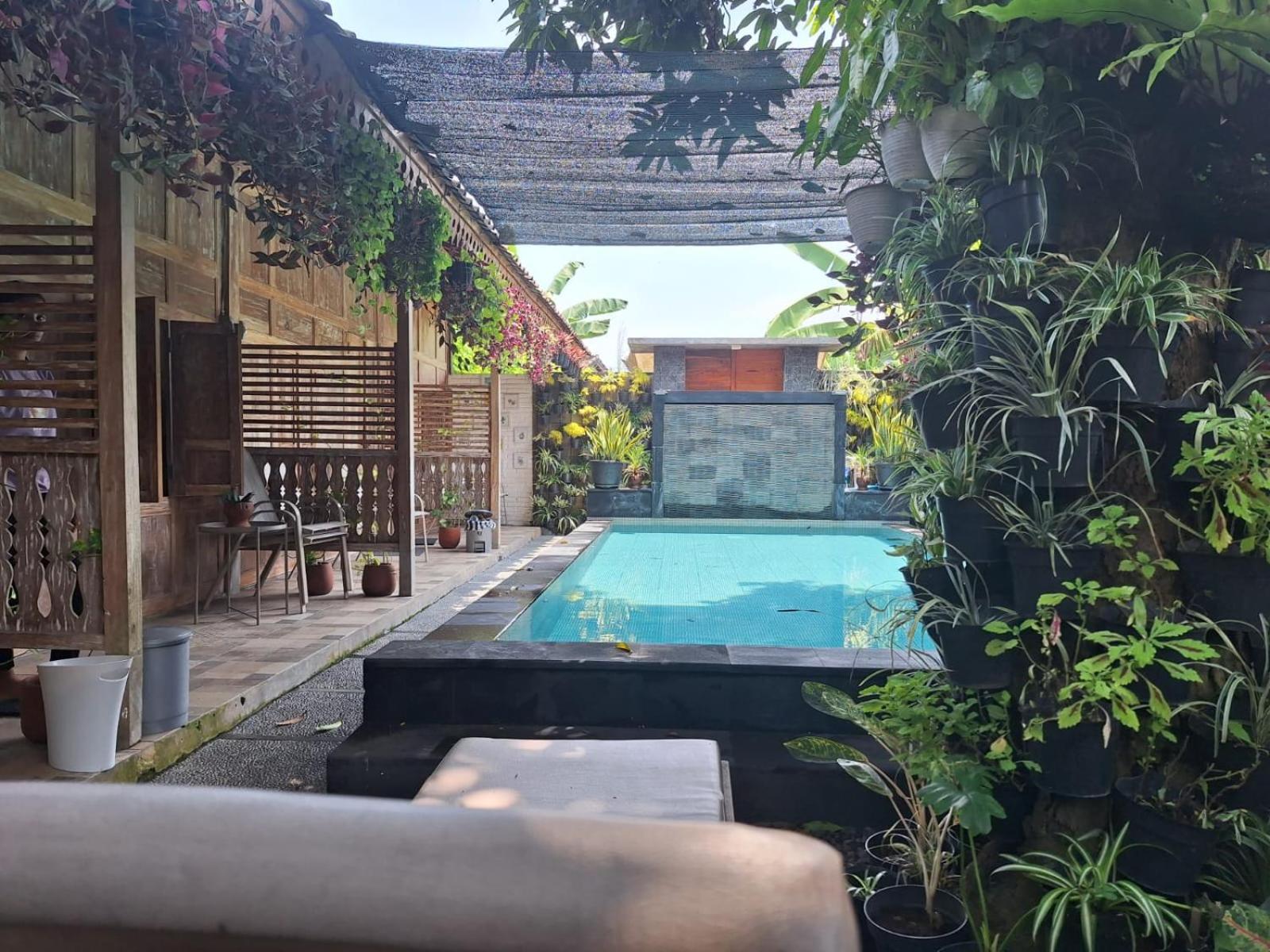 Oma Joglo Jimbaran Hotel Exterior foto
